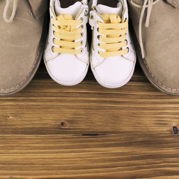 Recogemos Gratis a Domicilio Aceptamos Donaciones de Todo Tipo de Zapatillas